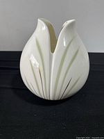Front view of Royal Doulton Impressions tulip vase