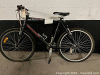 Full side profile of Raleigh Inferno XRP bicycle