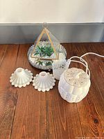 All six décor items grouped on floor