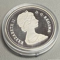 Obverse view showing Queen Elizabeth II portrait and legend