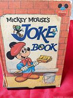 Front cover of 1973 Mickey Mouse's Joke Book hardcover