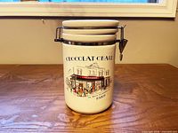 front view showing graphic and clamp