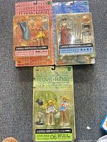 Overview of all three blister-pack figure sets
