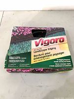 Front of Vigoro landscape edging package