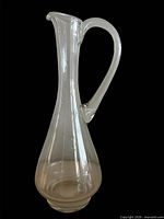 Clear glass carafe with handle