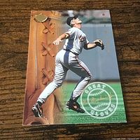 Front of Cal Ripken Jr Great Gloves card