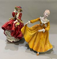 Both figurines front view