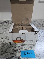 Retail box of Style Setter whisky glasses front view