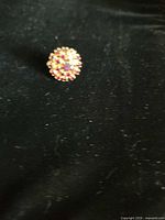 top view showing garnet cluster design