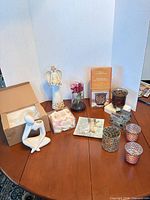 overview of all items on table