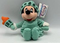 Front view Liberty Minnie Mouse plush with hangtag