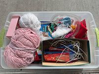 overview of yarns, needles and container