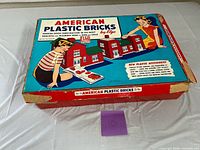 Closed box showing branding and graphics