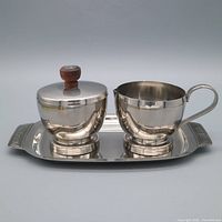 Full set on tray, front view