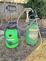Garden Club and unbranded sprayers side by side