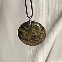 Pendant hanging to show color and pattern