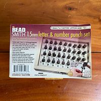 Retail sleeve showing Beadsmith 1.5 mm letter & number punch set details