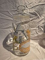 front view showing full canister, lid, FARINA text and graphic