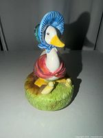 Front view of ceramic Jemima Puddle-Duck music box