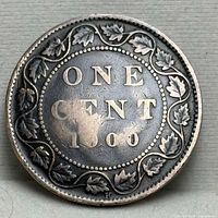 Reverse showing ONE CENT 1900, maple leaf wreath, H mint mark