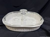 casserole with lid closed, showing ribbed sides