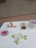 All items overview on table