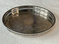 Top view showing engraved surface and gallery rim