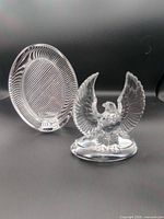 Front view of crystal photo frame and eagle figurine