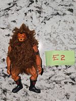 Front view of Grizzlor figure with note E2