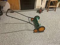 Full side view of Scotts Classic 20" reel mower