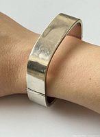 Bracelet on wrist showing size and shape