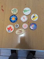 Full lot overview showing 10 buttons on table