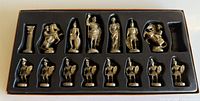 Tray with 14 chess pieces in box
