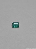 Front view of octagon emerald showing face and colour