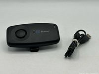 Speakerphone and USB cable overview