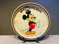 Front view of tray standing upright showing full graphic and text