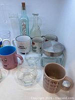 Overall view of glassware and mugs