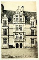 Front of postcard showing Château d’Azay-le-Rideau façade and caption