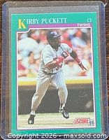 Front of 1991 Score Kirby Puckett card in sleeve