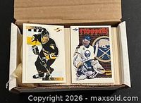 Top view of box showing front Jaromir Jagr and Dominik Hasek cards