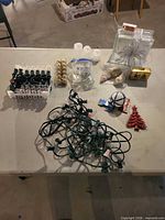 Full lot overview on table