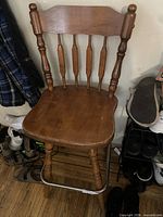 Wood spindle-back swivel stool