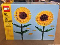 Front view of sealed LEGO 40524 Sunflowers box showing two sunflowers and piece count