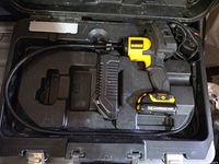 Inspection camera, probe, battery and case interior