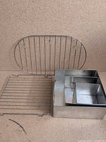 Oval wire rack, square cooling rack, nested square pans
