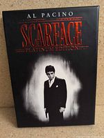 Front cover of Scarface Platinum Edition DVD slipcase
