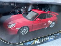 Front view of sealed Hot Wheels Porsche GT3 display box
