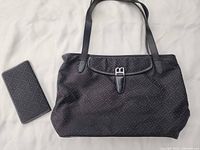 Shoulder bag and matching wallet full view