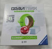 Front of sealed GraviTrax Element Looping box