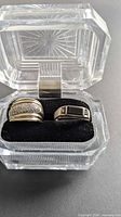 Both rings in clear presentation box
